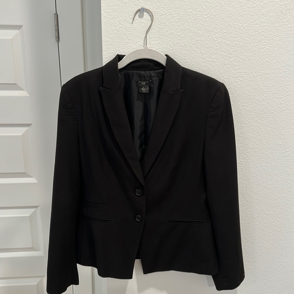 Ann Taylor Petite Black Blazer